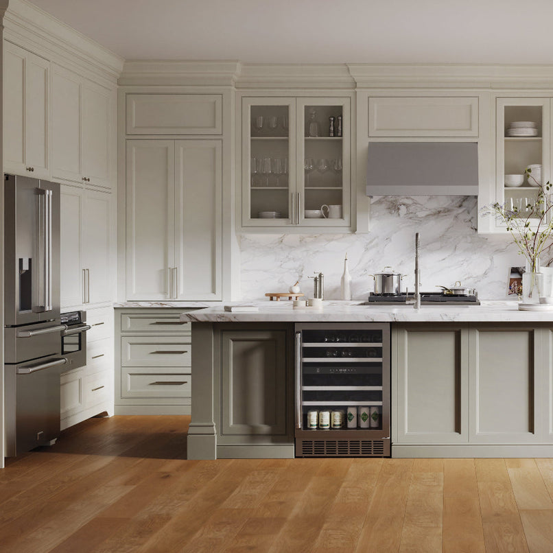 ZLINE 42 in. Convertible Vent Under Cabinet Range Hood in Stainless Steel (523-42)