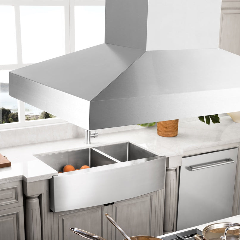 ZLINE 48 in. Convertible Island Mount Range Hood in Stainless Steel (KL3i-48)