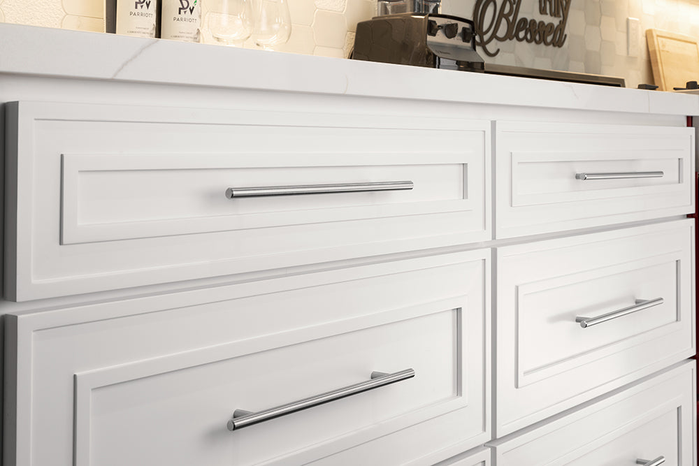 Parriott Elegant White