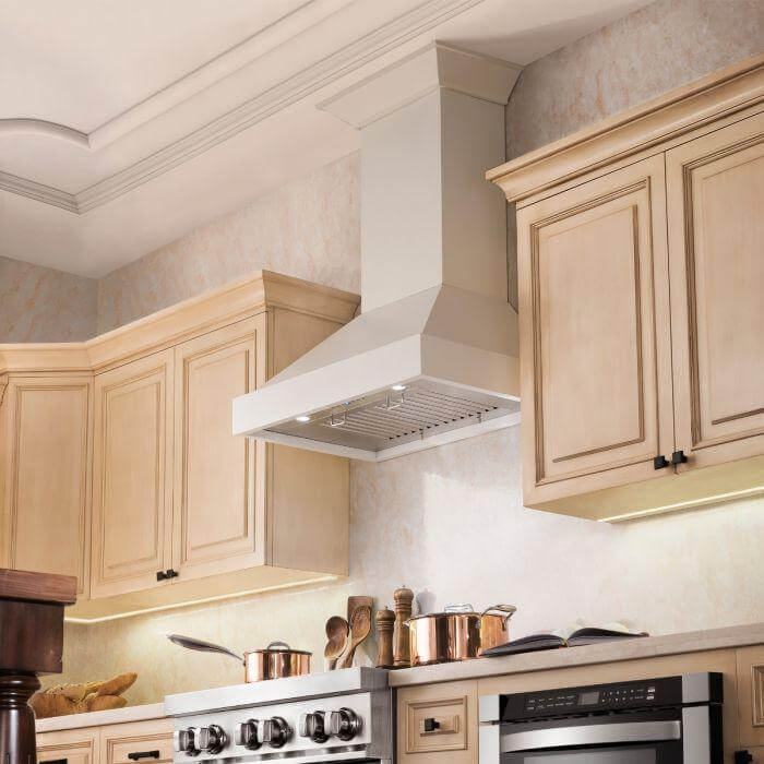 ZLINE 30 in. Ducted Wooden Wall Mount Range Hood in Cottage White (KBTT-30)